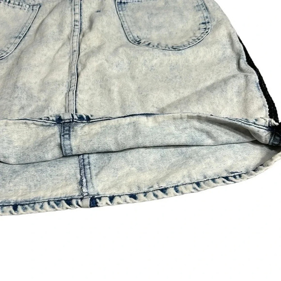 Vintage mini Jean skirt,women size 29?Acid wash, embroidered,patch,retro,boho - Picture 12 of 13